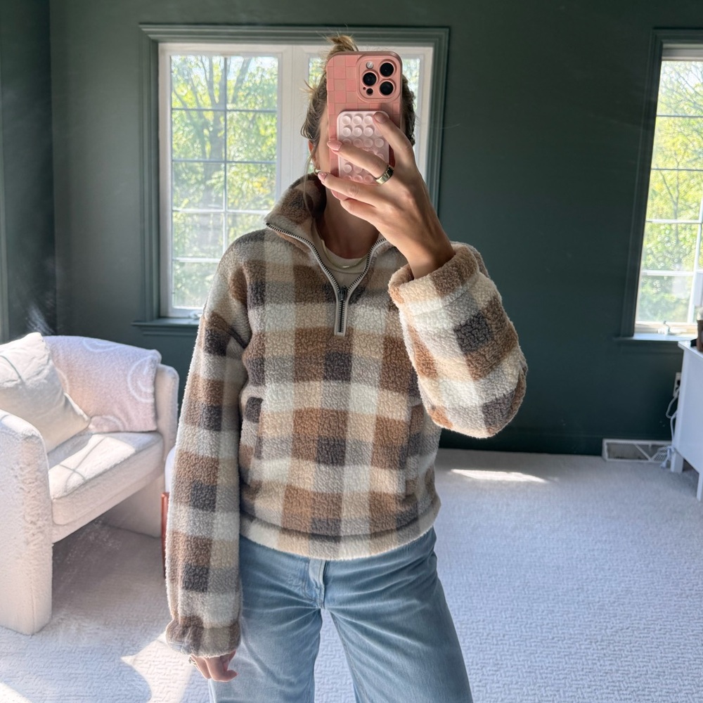Abercrombie & Fitch Brown and Cream Checkered Zip-Up Fleece